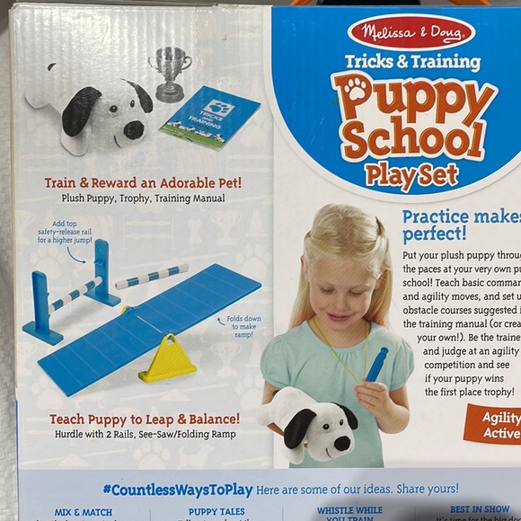 Melissa & Doug Tricks & Training Puppy School Play Set nwt for 3 and up - Picture 6 of 9